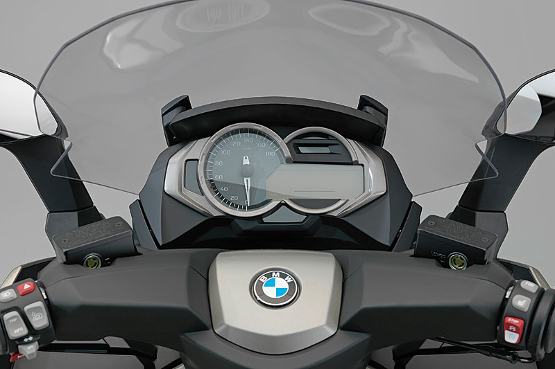 BMW C 650 GT, Cockpit