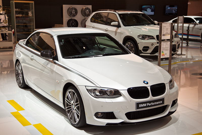 Essen Motor Show 2011: BMW 335i Cabrio Performance