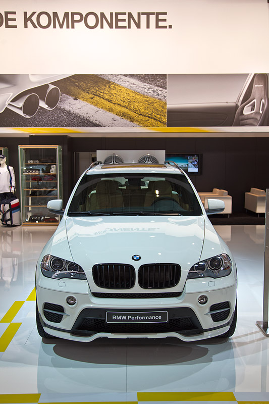 BMW X5 35i Performance mit Frontziergitter schwarz (120 Euro)