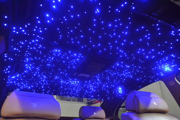 nachgerüsteter Sternenhimmel im Dachhimmel des BMW 730d von Günter Geier