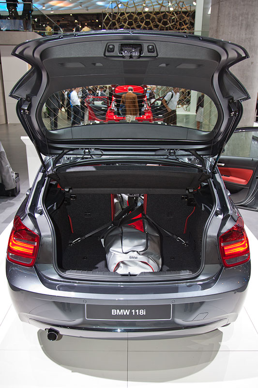 BMW 1er, Kofferraum mit Durchlademglichkeit