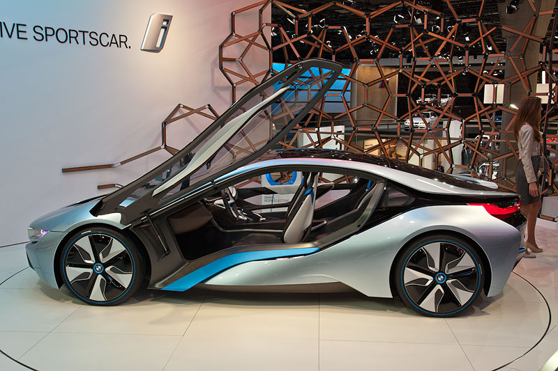  BMW i8 mit Fl�gelt�ren