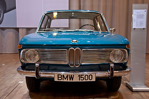 BMW feiert '50 Jahre Neue Klasse' auf der Techno Classica