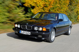 30 Jahre BMW 12-Zylinder - BMW 750iL  (E32)