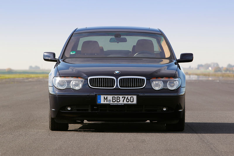 BMW 760Li (E66)
