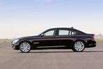 BMW 760Li (F02)