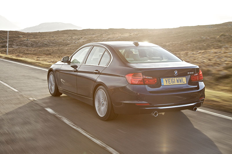 BMW 335i Luxury Line (F30)