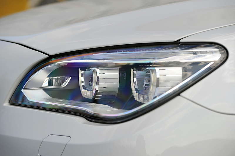 BMW 750i (F01 LCI), adaptive LED Scheinwerfer