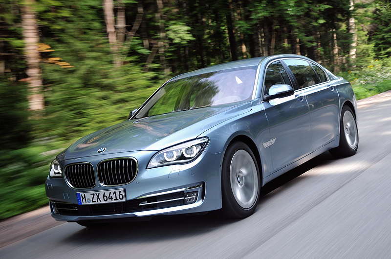 BMW ActiveHybrid 7 (F04 LCI) on location in St. Petersburg