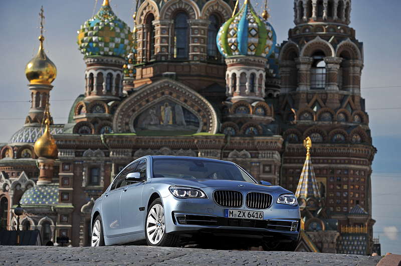 BMW ActiveHybrid 7 (F04 LCI) on location in St. Petersburg