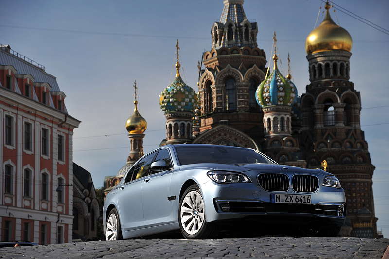 BMW ActiveHybrid 7 (F04 LCI) on location in St. Petersburg