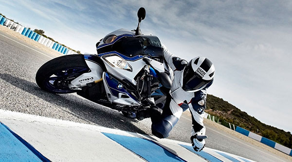 BMW HP4 mit Paket Competition