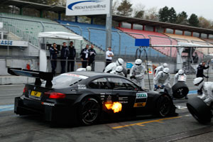 Hockenheim, 4. April 2012. BMW Motorsport. BMW M3 DTM Test. BMW M3 DTM Boxenstopp.