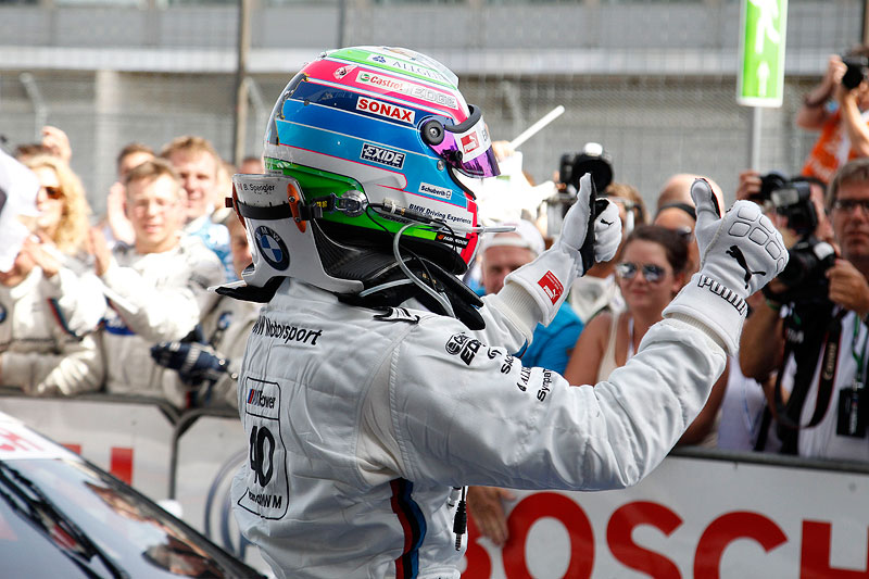 Bruno Spengler feiert seinen Erfolgt am Nrburgring
