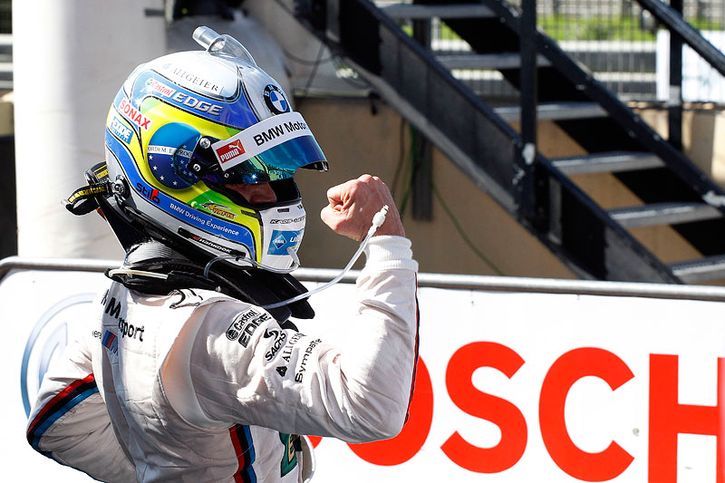 Valencia, 29. September 2012. Augusto Farfus freut sich �ber seinen Sieg in Valencia.