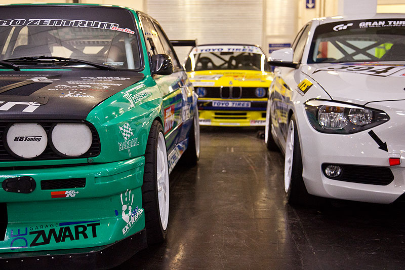 2x BMW 3er (E30) und BMW 1er (F20) in der Motorsport Arena, Essen Motor Show 2012