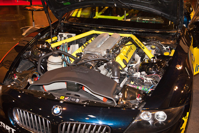 BMW Z4 Coup� (E85) mit V10 Viper Motor