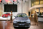 BMW 7er LCI auf der Moskau Autoshow 2012