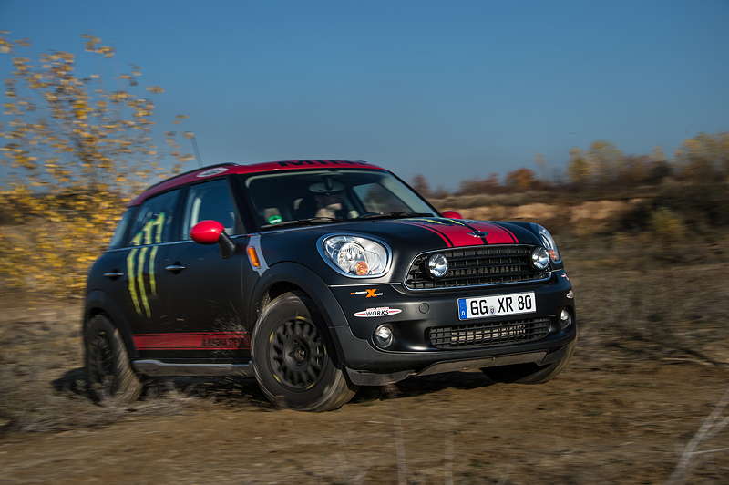MINI Countryman X-raid Service-Fahrzeug