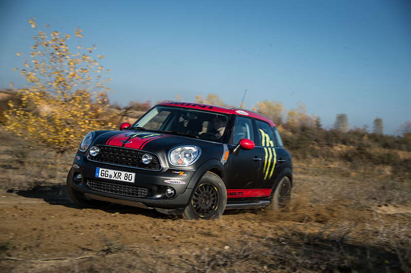 MINI Countryman X-raid Service-Fahrzeug