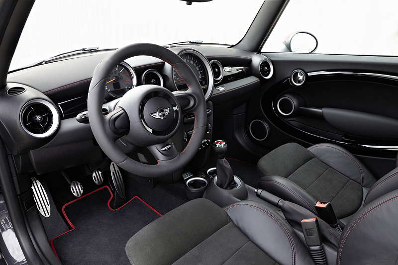 MINI John Cooper Works GP, Cockpit