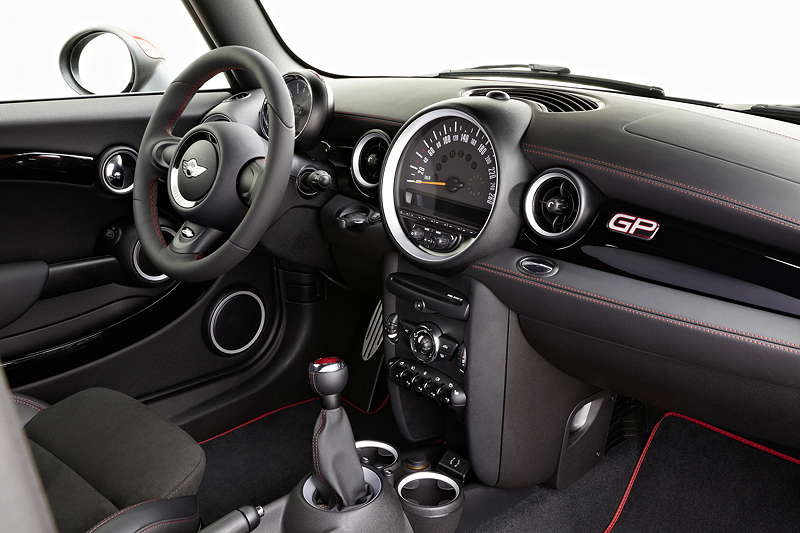 MINI John Cooper Works GP, Cockpit
