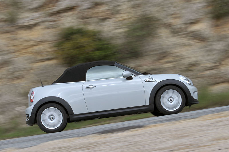MINI Roadster on location in Lissabon
