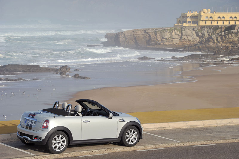 MINI Roadster on location in Lissabon