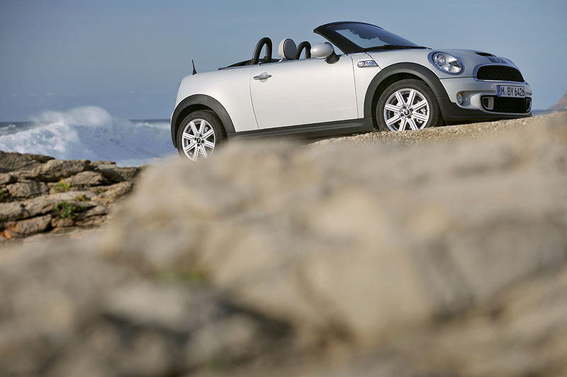 MINI Roadster on location in Lissabon
