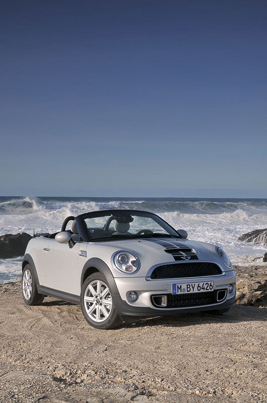 MINI Roadster on location in Lissabon