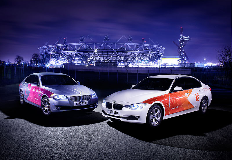 BMW 5er vor der olympischen Kulisse in London