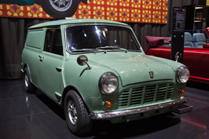 Mini Van von Detlef Fassong auf der Techno Classica 2012 in Essen