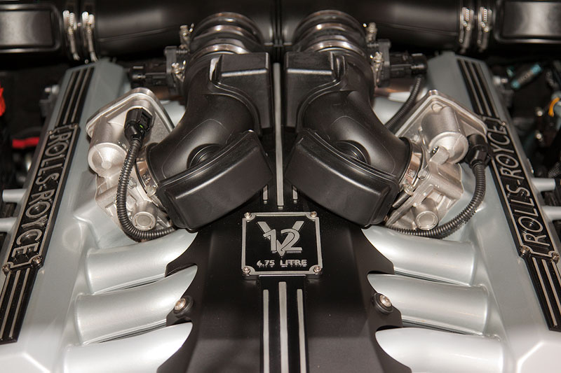 Rolls-Royce Phantom Series II mit überarbeitetem 6,75 l großem V12-Motor