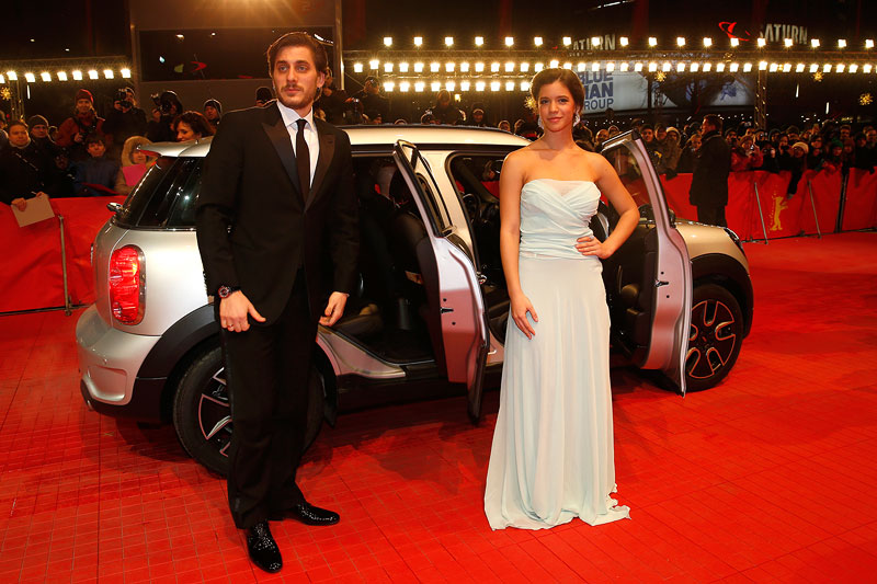 Luca Marinelli und Ada Condeescu - MINI Shooting Stars bei der 63. Berlinale
