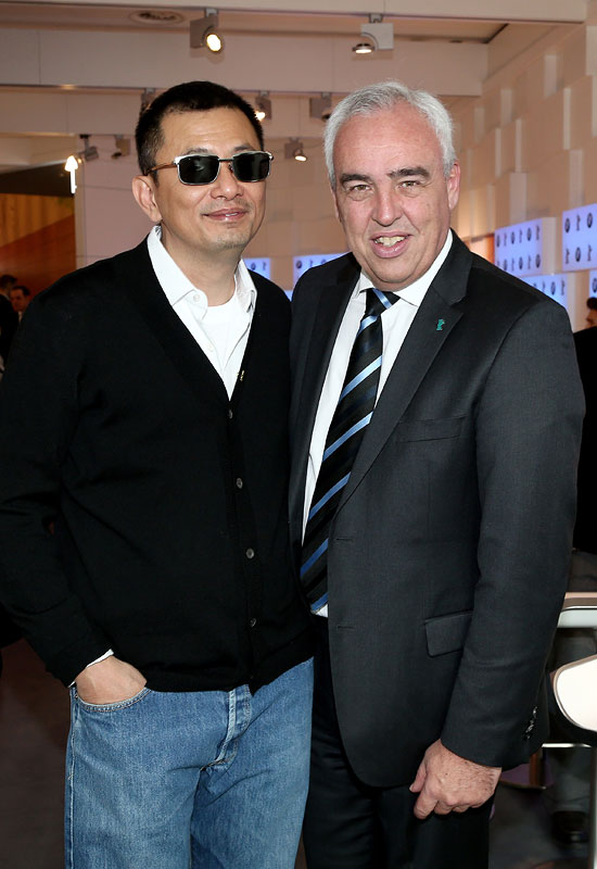 Hans-Reiner Schrder und Wong Kar Wai bei der 'BMW Golden Bear Lounge' Erffnung - bei der 63. Berlinale