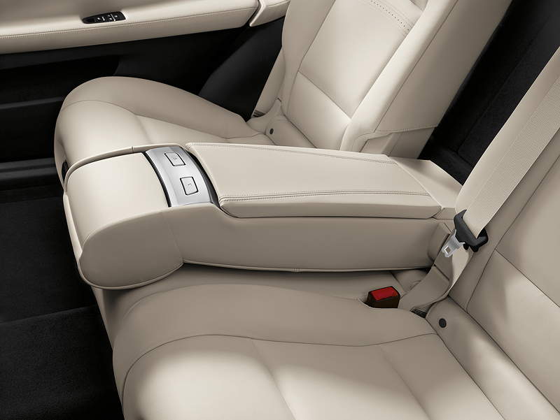 BMW 5er Gran Turismo, Luxury Line, Facelift 2013, Interieur im Fond