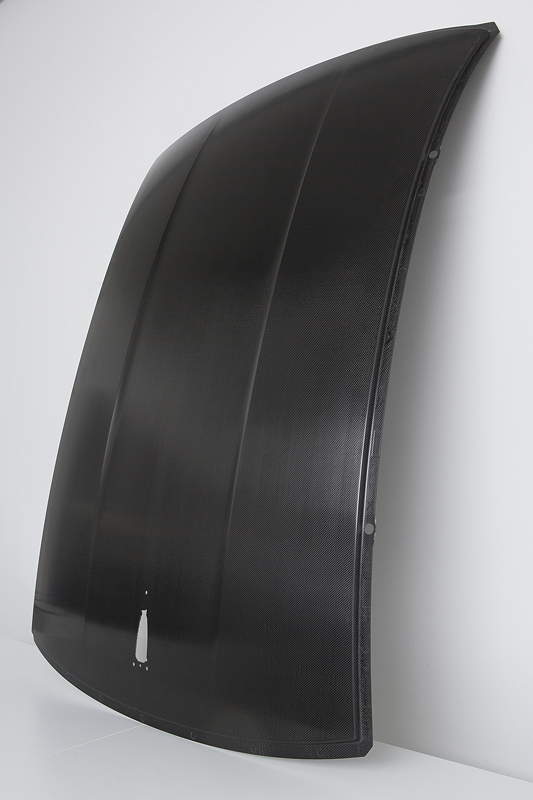 Der neue BMW M3/M4: CFRP Dach