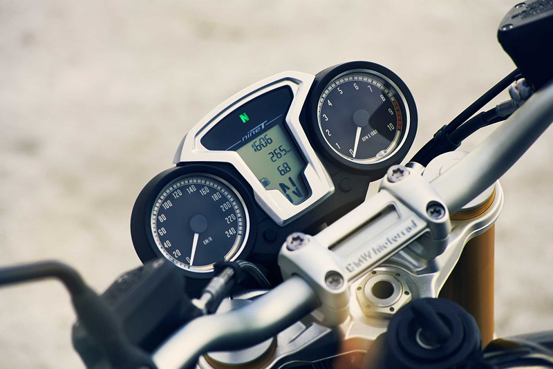 BMW R nineT