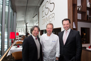 Erffnung 'EssZimmer' BMW Welt, v.l.n.r.: Michael Kfer, Bobby Bruer, Thomas Muderlak
