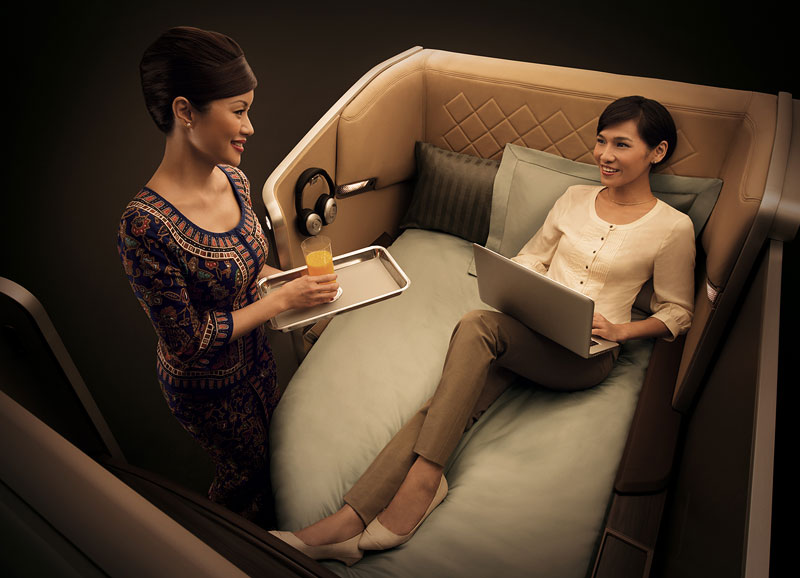 BMW Group DesignworksUSA fr Singapore Airlines: Loungeflair in der Ersten Klasse.
