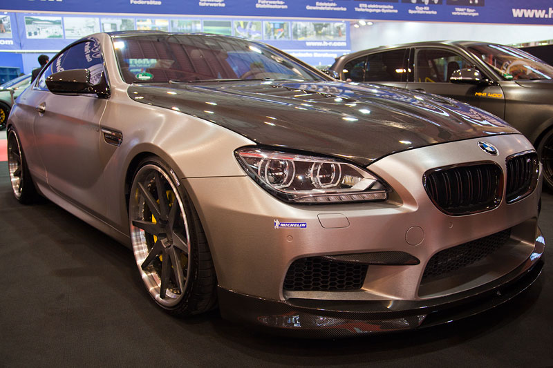 Das Highlight auf dem Manhart Messestand auf der Essen Motor Show 2013: der MH6 700 auf Basis BMW M6 Gran Coup