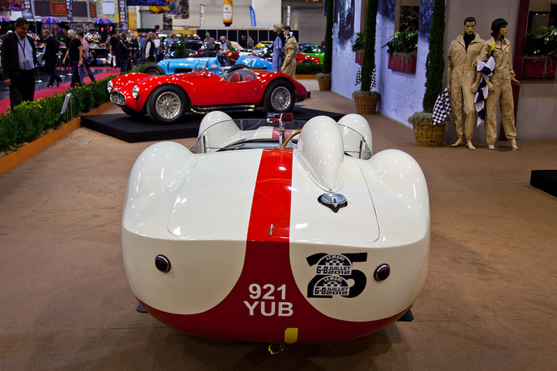 Maserati Tipo 61, wurde bekannt als Maserati 'Birdcage' (Vogelkfig), eine Anspielung auf den nur 30 kg schweren Gitterrohrrahmen.