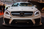 Mercedes-Benz CLA 45 AMG in einer Rennsportversion auf der Essen Motor Show 2013 