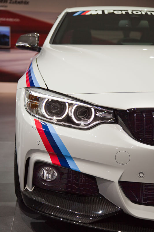 IAA 2013: BMW 4er mit BMW M Performance Komponenten