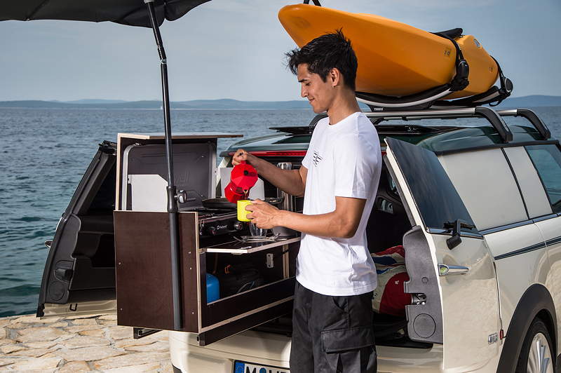 Der MINI Clubvan Camper. LHD.