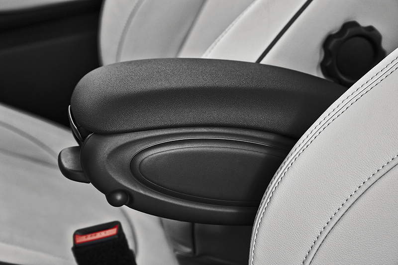 MINI Cooper, Mittelkonsole 