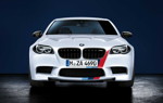 
BMW M5 Limousine, BMW M Performance Front- und Heckstreifen, BMW M Performance Auenspiegelkappen Carbon, BMW M Performance Frontziergitter Schwarz.
