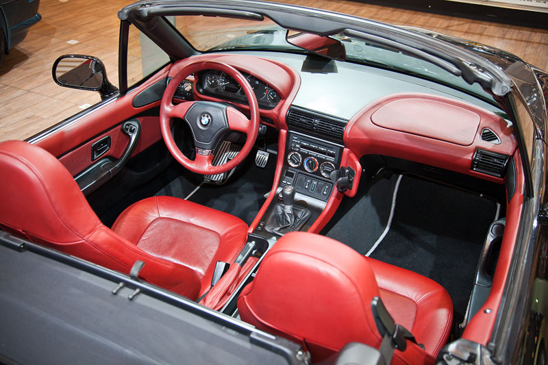 BMW Z3 roadster 2.8, ausgestellt vom BMW Z3 roadster Club e.V., Besitzer: Manfred Krohm, Techno Classica 2013