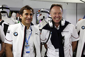 BMW Motorsport, Alessandro Zanardi (IT) BMW Werksfahrer und Markenbotschafter mit Ian Robertson, BMW Vorstandsmitglied