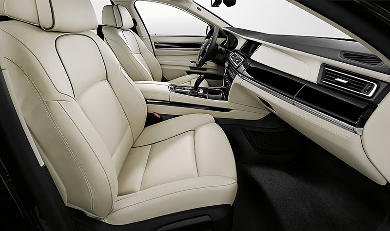 BMW 7er Limousine Langversion - Innenraum, Leder Merino Feinnarbe Platin - Interieurleiste, Pianolack Schwarz mit Intarsie - Edition Exclusive